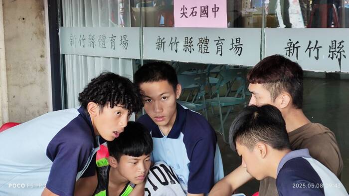 本校參加新竹縣第十四屆國民中小學適應體育滾球比賽，獲布袋球比賽分組冠軍。圖片