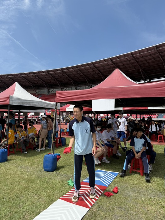 本校參加新竹縣第十四屆國民中小學適應體育滾球比賽，獲布袋球比賽分組冠軍。圖片